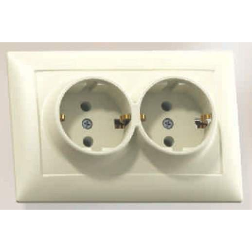 Розетка 2-м СП Селена РС16-372 16А IP20 с заземл. сл. кость Кунцево 8148