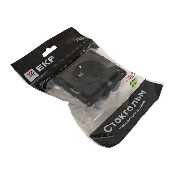 Механизм розетки 1-м СП Стокгольм 16А IP20 с заземл. защ. шторки черн. PROxima EKF EZR16-028-10