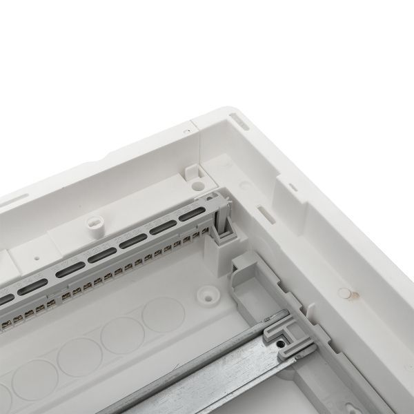 Встраиваемый силовой щит Nova 60 мод. с металл. дверью IP40 EKF Proxima (nv-pb-md-5)