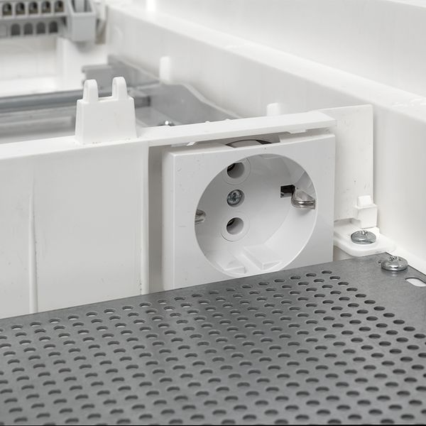 Основание комбинир. щита Nova (3 DIN-рейки + 1 монт. плата) 5 габарит IP40 EKF PROxima (nv-cbase-3+1)