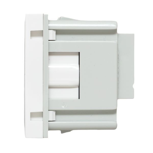 Розетка 1-м C-Line 2мод. 45х45 РКС-20-30-П с заземл. бел. EKF E2MR16-028-10