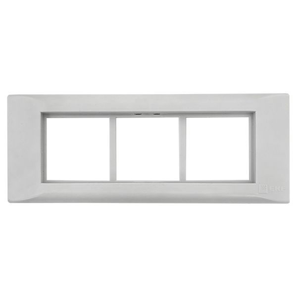 Рамка+суппорт на 6 модулей (3 поста) для парапетного кабельного канала C-Line EKF sup-6-105-50