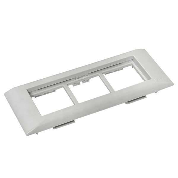 Рамка+суппорт на 6 модулей (3 поста) для парапетного кабельного канала C-Line EKF sup-6-105-50