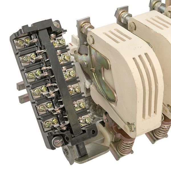 Контактор КТ-6013 100А 380В 3NO+3NC EKF kt6013-380