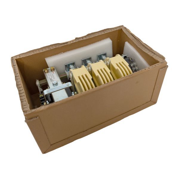 Контактор КТ-6033 250А 220В 3NO+3NC EKF kt6033-220