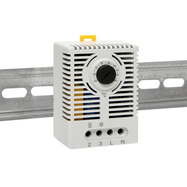 Термостат электронный на DIN-рейку 10 А 230 В IP20 PROxima (TCO10E)