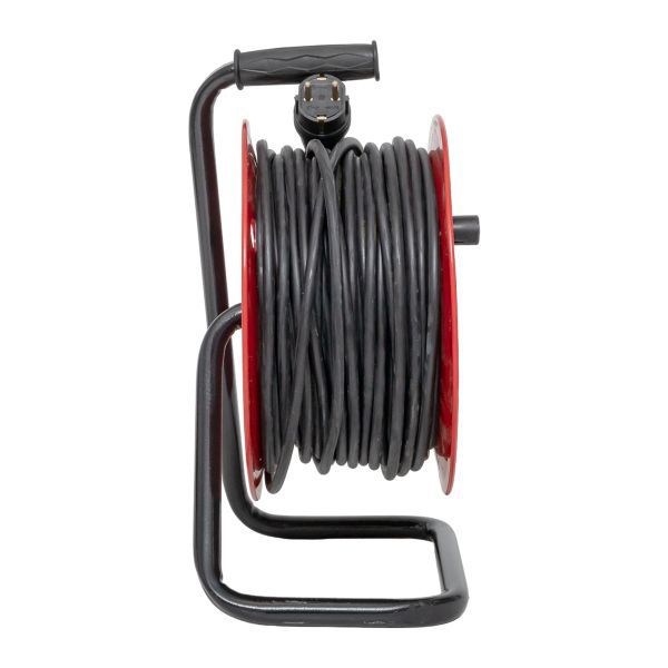 Удлинитель на катушке 