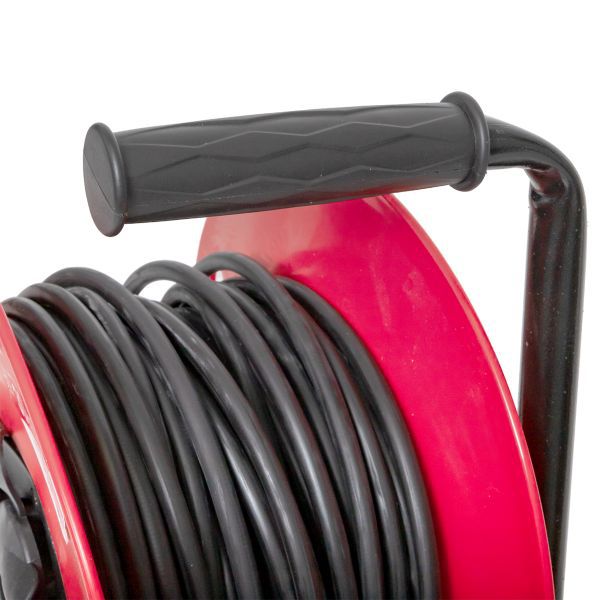 Удлинитель на катушке 