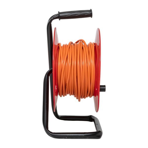 Удлинитель на катушке Атлант 2.0 4 гнезда 30м без заземления ПВС 2x0.75 6А/1.3кВт PROxima (UKA02-06-275-4-30)