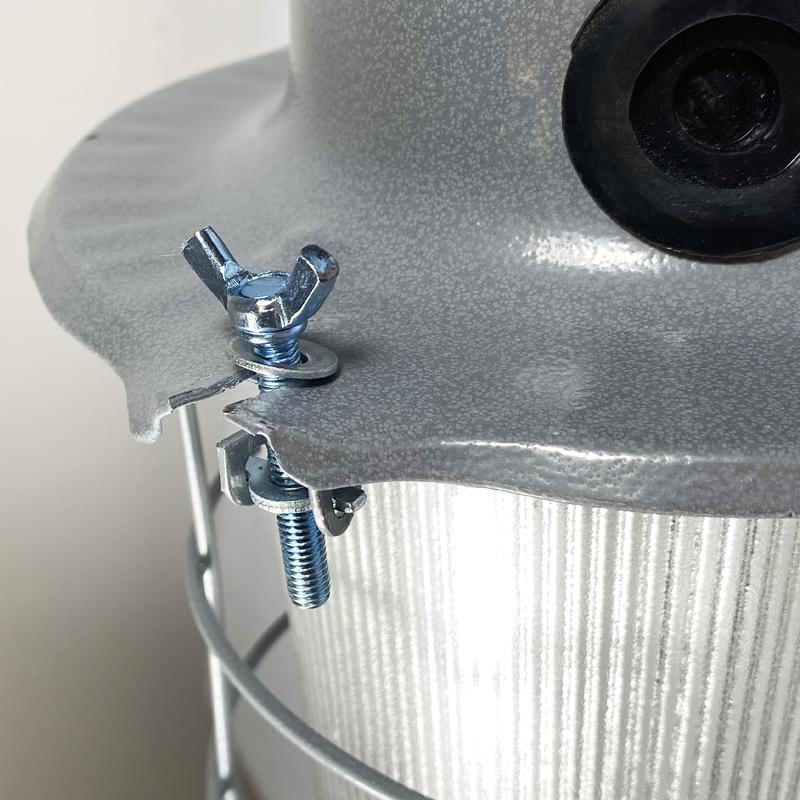 Светильник НСП 09-200-002 "Транзит" IP51 корпус с решеткой серый Элетех 1005550283