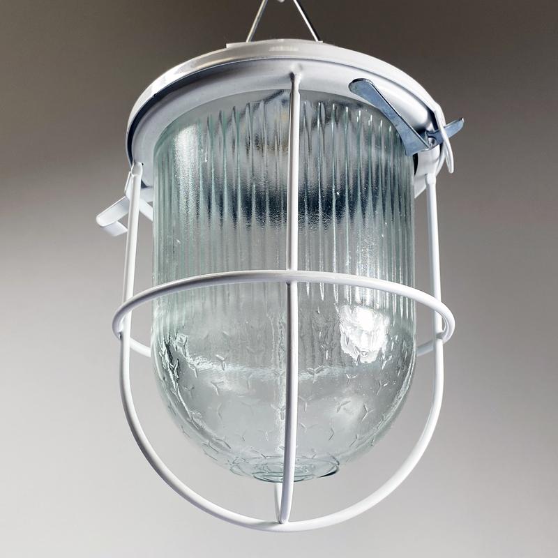 Светильник светодиодный 01-009-101 (140) СПЕЦСВЕТ "Желудь" 6000К 750лм 220В AC IP54 УХЛ2 ДСП подвесной с решеткой (груп. упак.) Элетех 1030450140