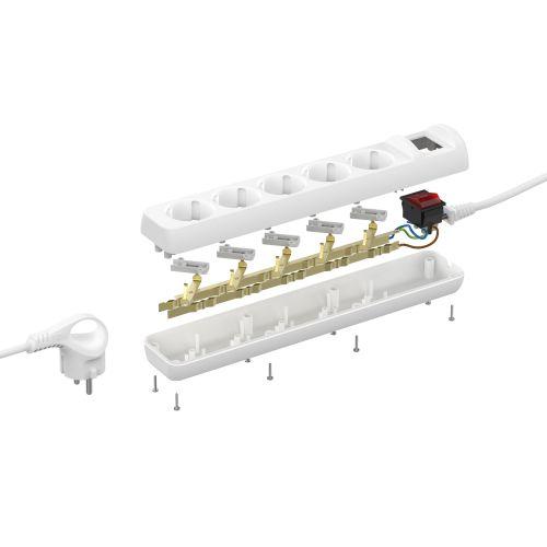Удлинитель 5х3м с заземл. 16А IP20 с выкл. U-5es-3m ПВС 3х1 ЭРА Б0028382
