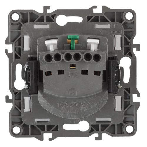 Розетка 1-м СП Эра12 12-2103-01 16А IP20 16AX 250В 2P+E Schuko защ. шторки с крышкой механизм бел. Эра Б0014693