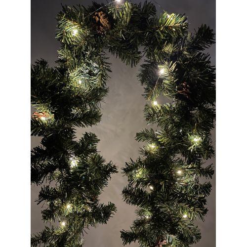 Гирлянда светодиодная "Нить" 5м 50LED тепл. свет АА ЭРА Б0047960