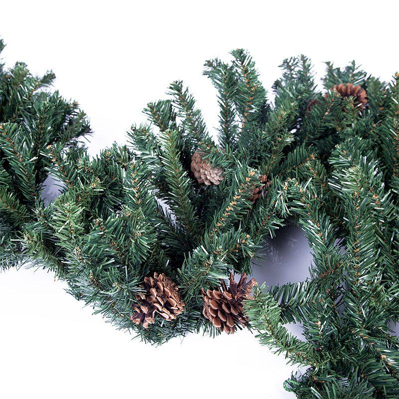 Гирлянда "Еловый шлейф с шишками" 2.75м d41см 300 веток NEON-NIGHT 307-221