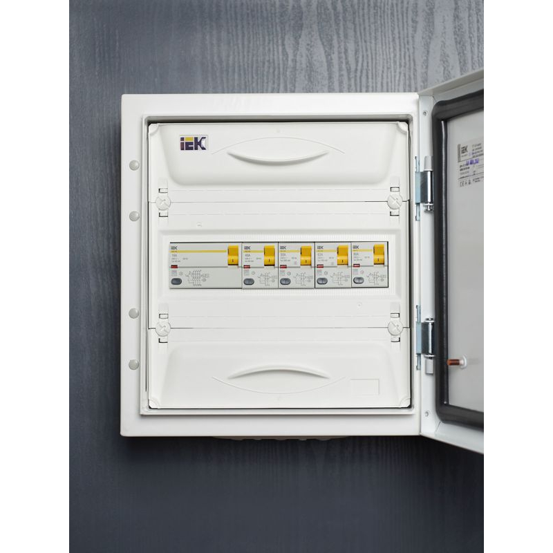 Выключатель дифференциальный (УЗО) ВД1-63S 2Р 50А 300мА IEK