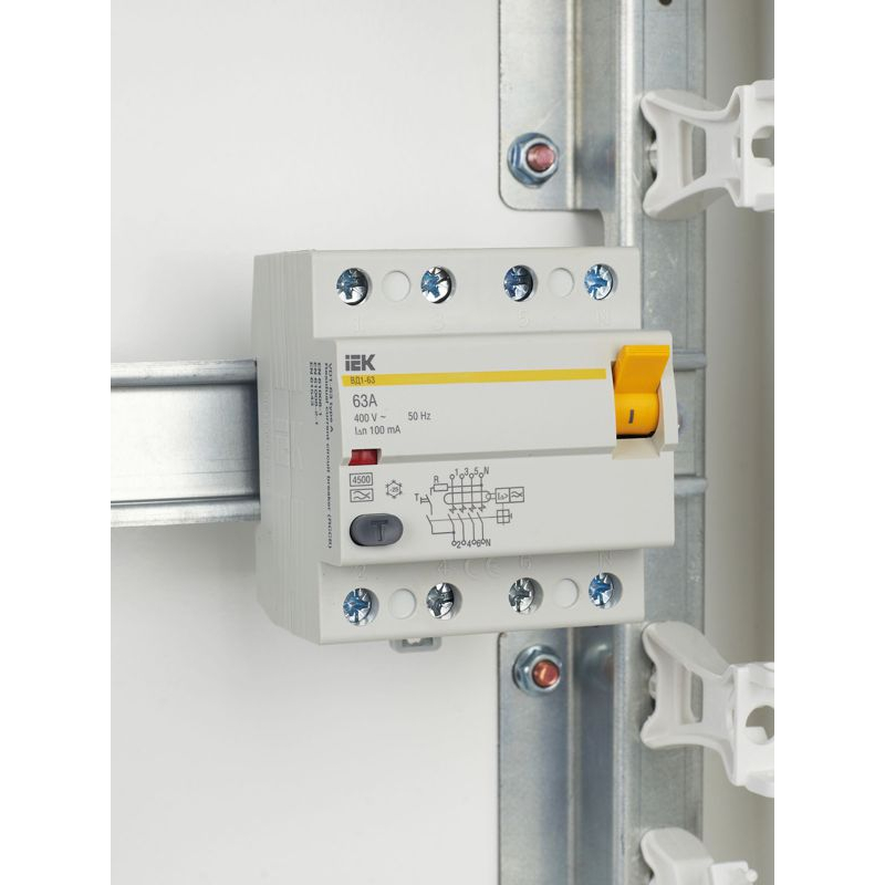 Выключатель дифференциальный (УЗО) ВД1-63 4Р 63А 100мА тип А IEK