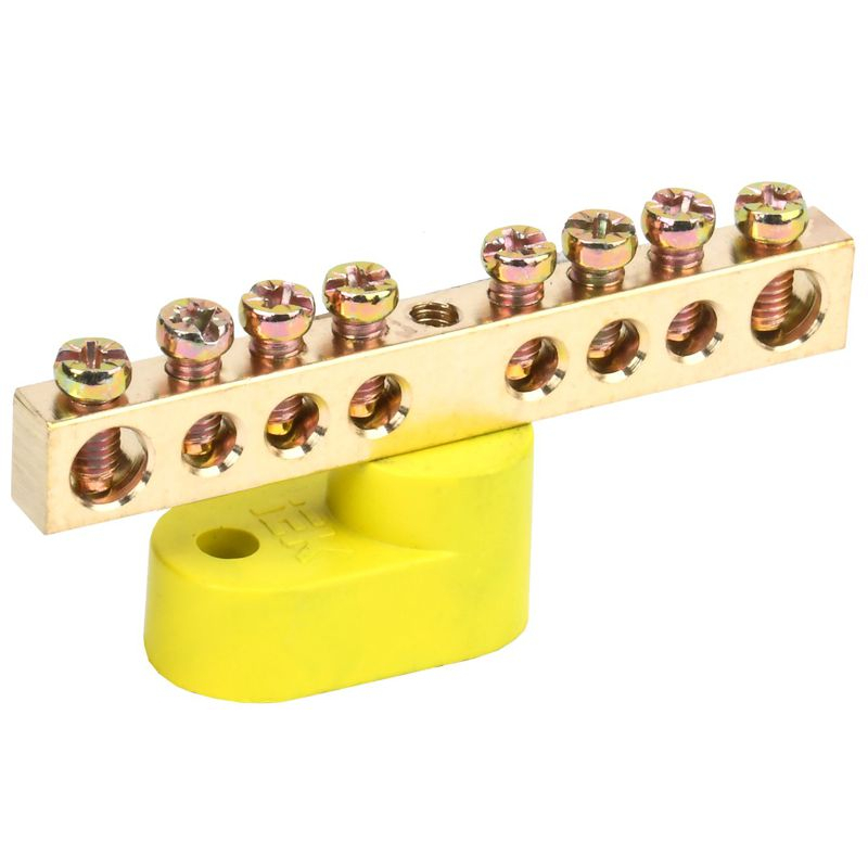 Шина PE земля на одном угловом изоляторе ШНИ-6х9-8-У1-Ж IEK