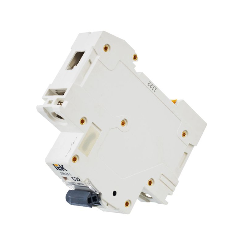 ARMAT Автоматический выключатель M10N 1P C 32А IEK