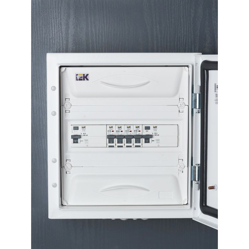 ARMAT Автоматический выключатель дифференциального тока B06S 1P+NP C13 30мА тип A (18мм) IEK