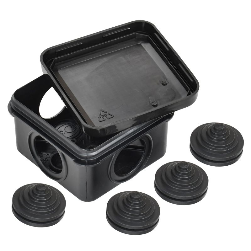 Коробка распаячная КМ41236 для открытой проводки с защелкивающейся крышкой безгалогенная (HF) 70х70х40мм IP44 4 гермовводов черная (RAL 9005) IEK