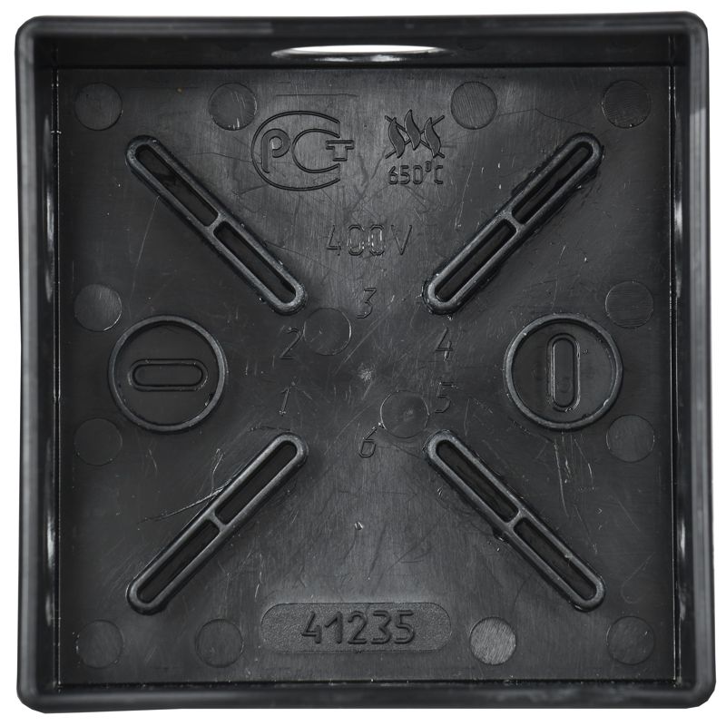 Коробка распаячная КМ41235 для открытой проводки с защелкивающейся крышкой безгалогенная (HF) 85х85х40мм IP44 6 гермовводов черная (RAL 9005) IEK