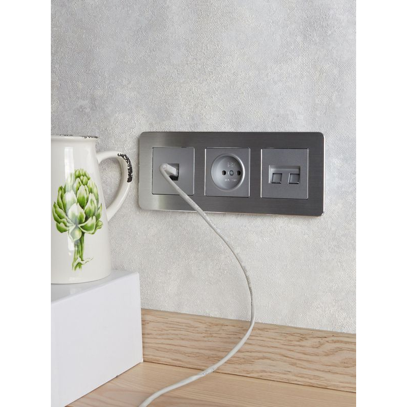 BRITE Розетка компьютерная двойная RJ45 кат.6 РК11-2-БрА алюминий IEK