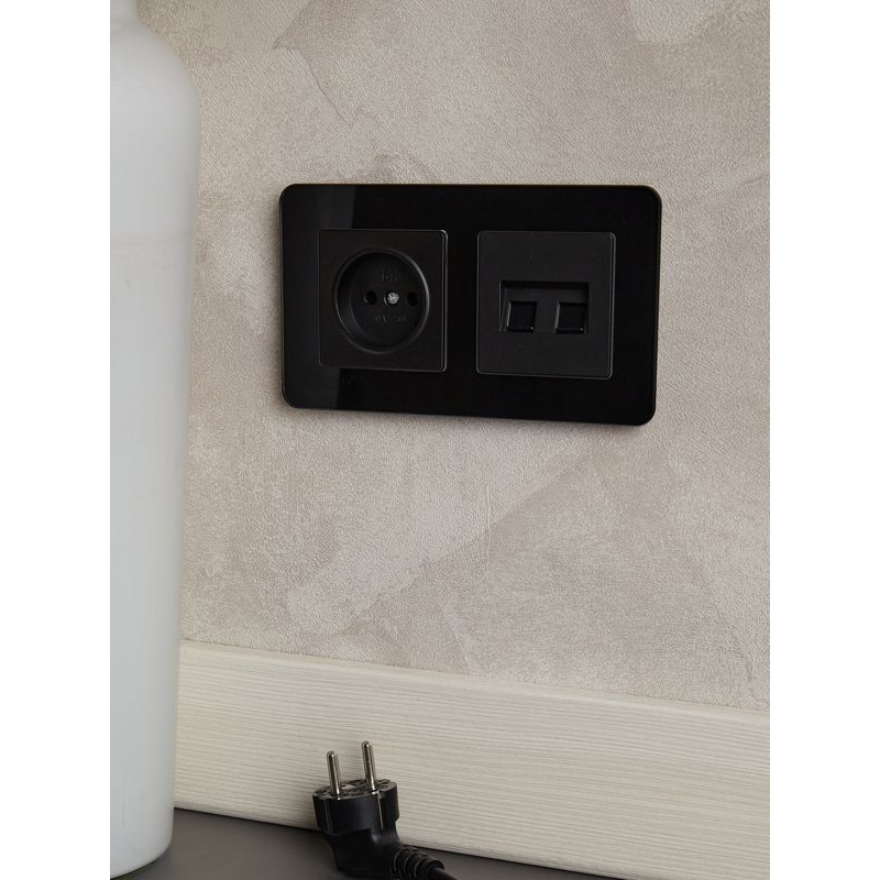 BRITE Рамка 2-местная РУ-2-2-Бр стекло черный RE IEK