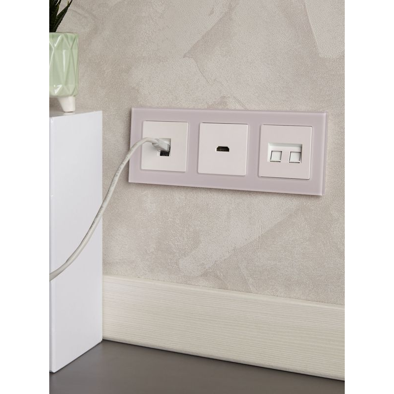 BRITE Рамка 3-местная РУ-3-2-Бр стекло розовый матовый IEK