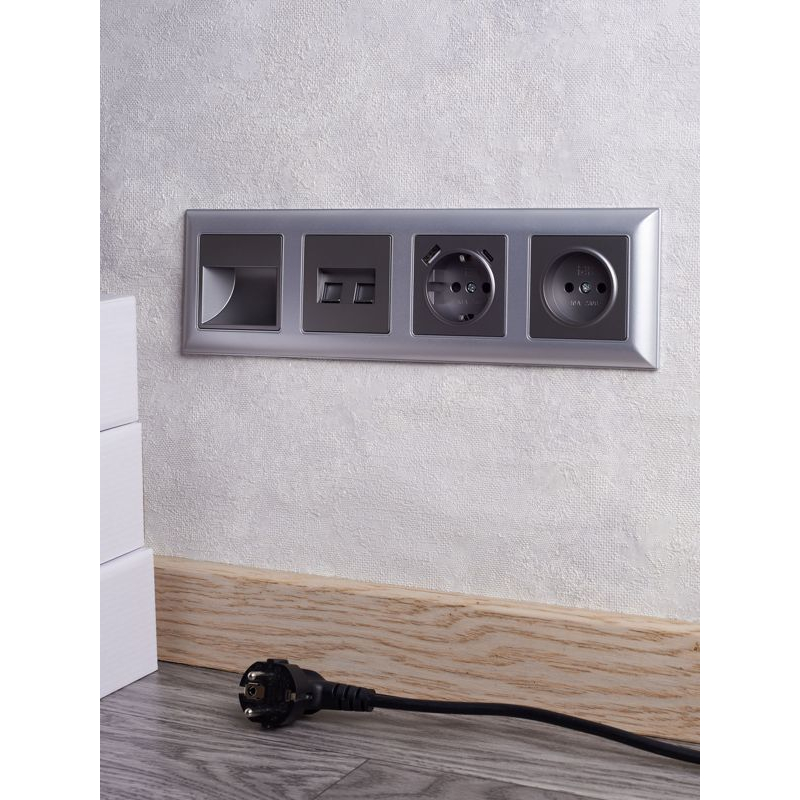 BRITE Рамка 4-местная РУ-4-Бр алюминий/алюминий IEK