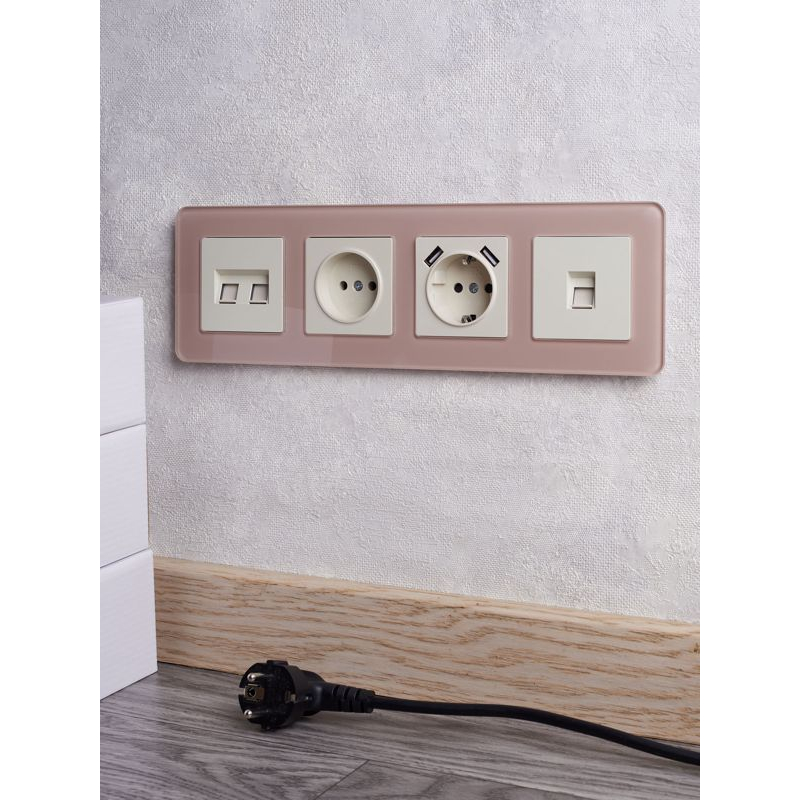 BRITE Рамка 4-местная РУ-4-2-Бр стекло дымчатый RE IEK