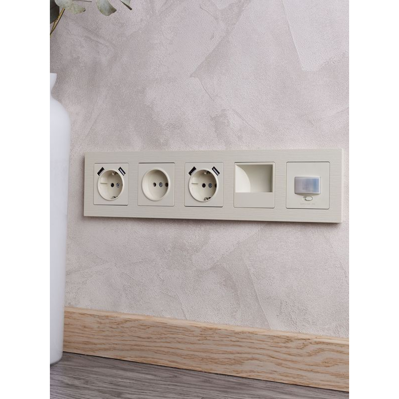 BRITE Рамка 5-местная РУ-5-Бр бежевый рифленый IEK