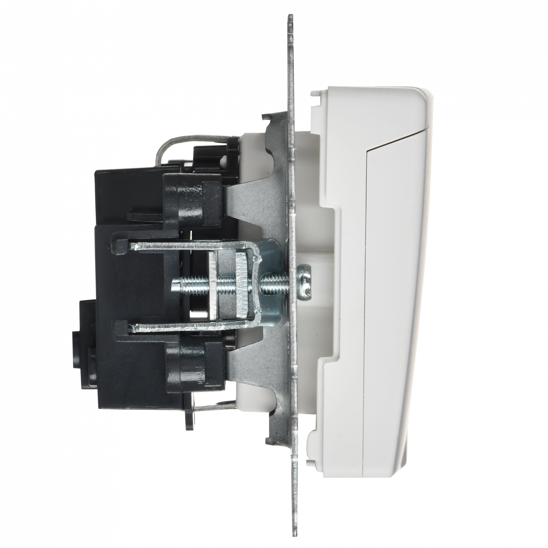 BRITE Розетка 1-местная с заземлением с защитными шторками и крышкой 16А IP20 РСбш10-3-БрАБ арктический белый IEK