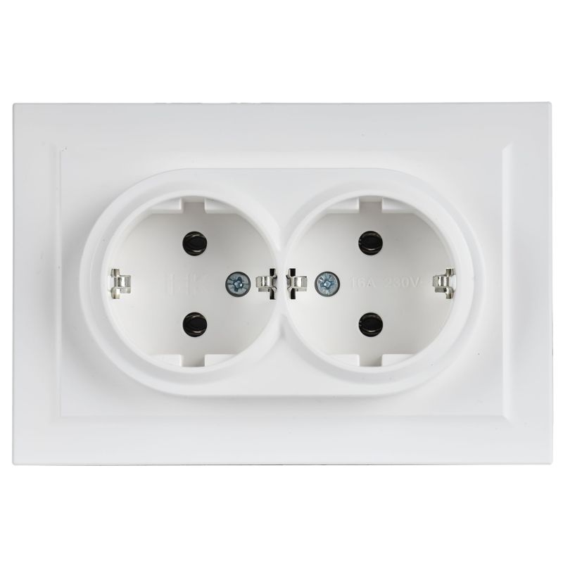 BRITE Розетка 2-местная с заземлением без защитных шторок 16А в сборе РС12-3-БрАБ арктический белый IEK