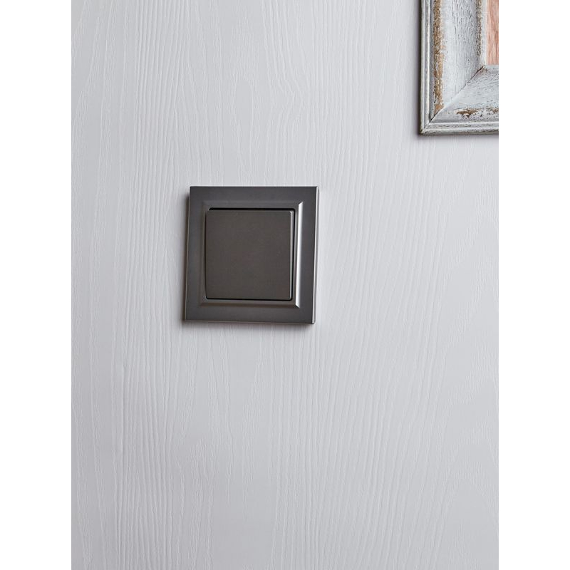 BRITE Выключатель 1-клавишный 10А в сборе ВСР10-1-0-БрС сталь IEK