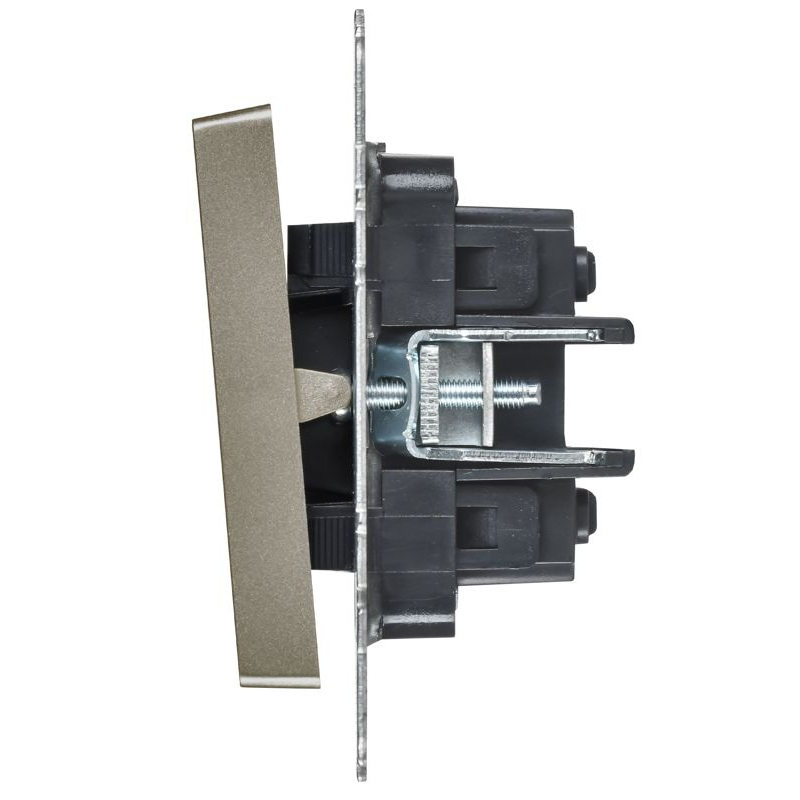 BRITE Выключатель 2-клавишный перекрестный 10А ВС10-2-3-БрШ шампань IEK