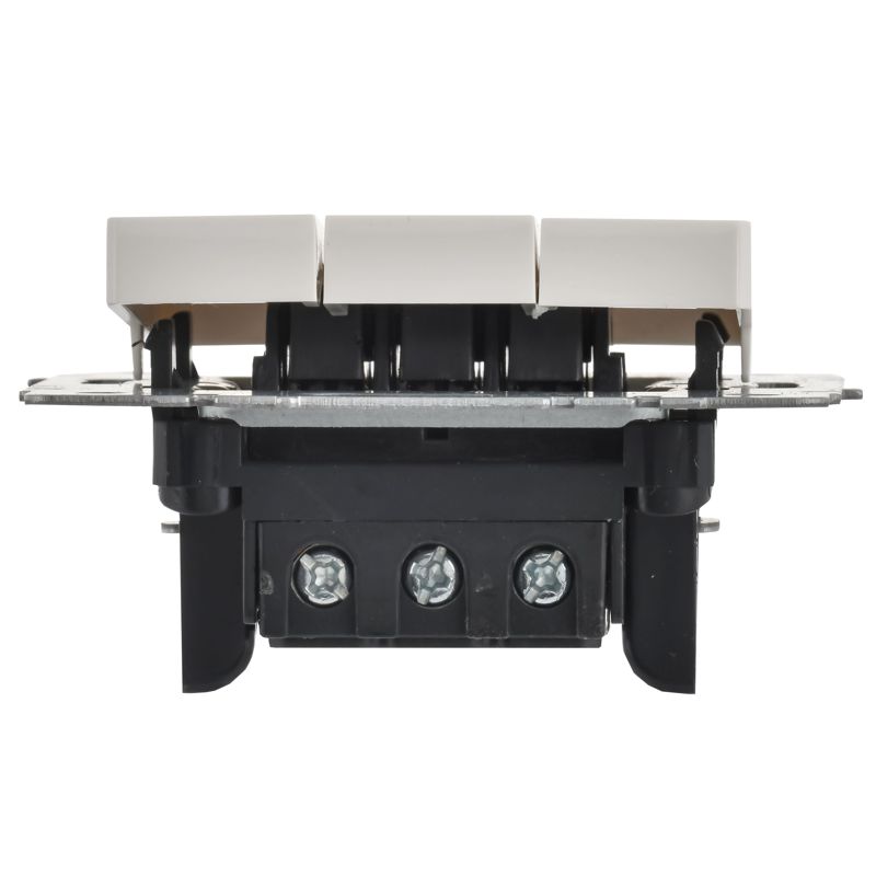 BRITE Выключатель 3-клавишный 10А ВС10-3-0-БрБ белый