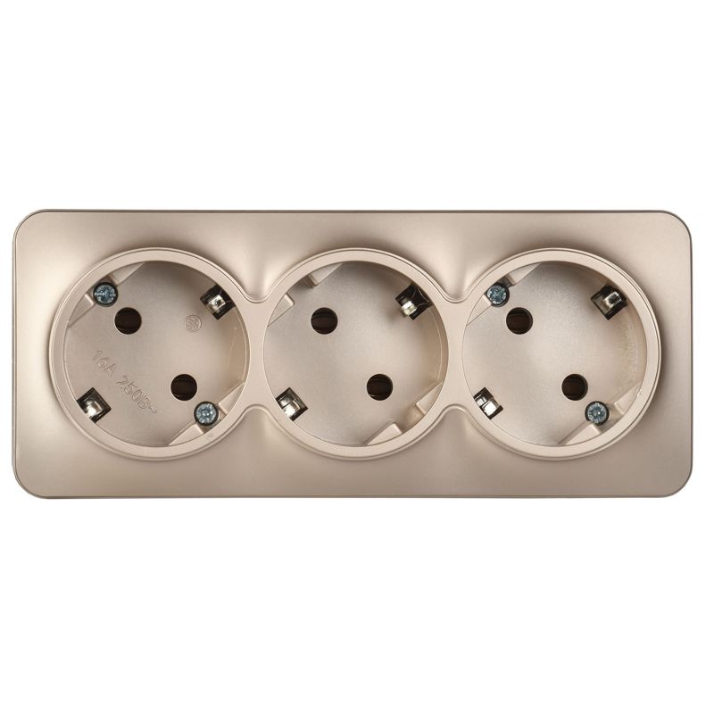 GLORY Розетка 3-местная для открытой установки с заземлением без защитных шторок 16А РС23-3-ХШм шампань матовый IEK