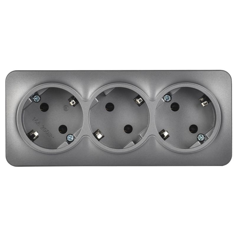 GLORY Розетка 3-местная для открытой установки с заземлением без защитных шторок 16А РС23-3-ХСм сталь матовый IEK