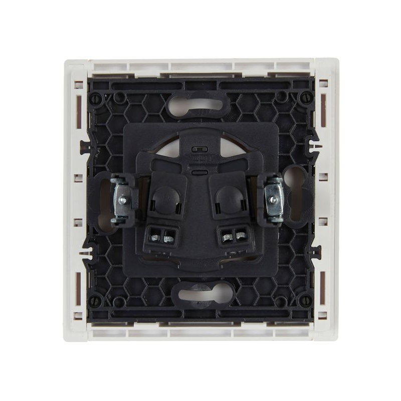 FORTE&PIANO Розетка 1-местная без заземления без защитных шторок винтовое крепление 10А FP218 белый IEK