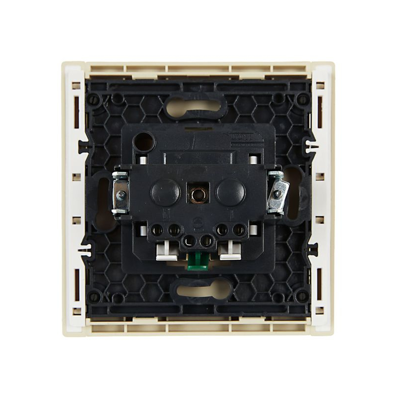 FORTE&PIANO Розетка 1-местная с заземлением без защитных шторок безвинтовое крепление 16А FP414 ваниль IEK