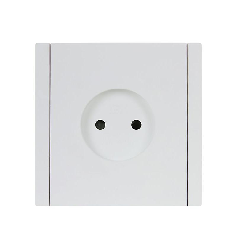 FORTE&PIANO Розетка 1-местная без заземления с защитными шторками винтовое крепление 10А FP217 белый IEK