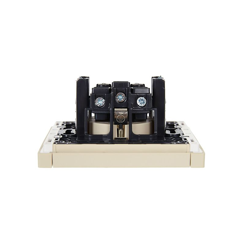 FORTE&PIANO Розетка 1-местная с заземлением с защитными шторками винтовое крепление 16А FP415 ваниль IEK