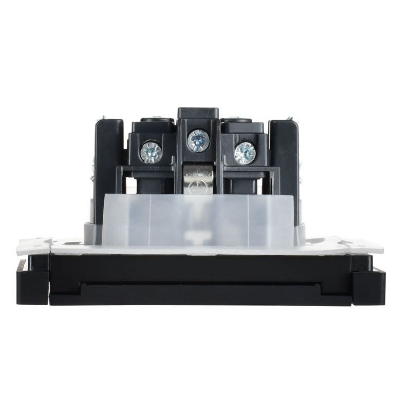 FORTE&PIANO Розетка 1-местная с заземлением с защитными шторками и крышкой винтовое крепление 16А IP44 FP121 черный IEK