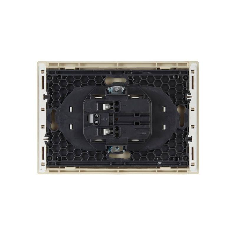 FORTE&PIANO Розетка 2-местная без заземления с защитными шторками безвинтовое крепление 10А FP425 ваниль IEK