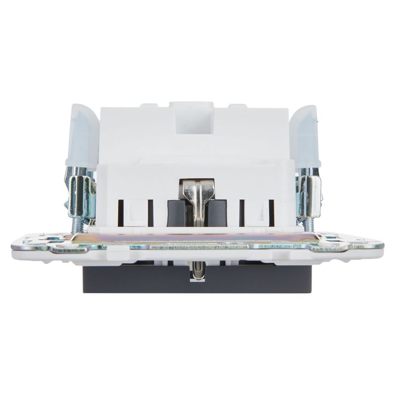 SKANDY Розетка с заземлением с защитными шторками 16А безвинтовое крепление SK-R06T титан IEK