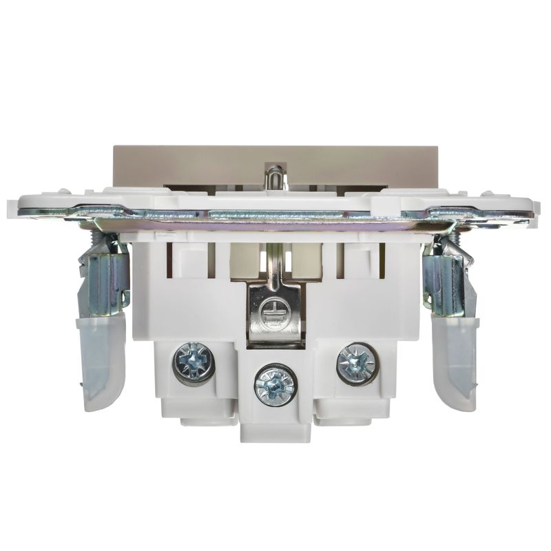 SKANDY Розетка с заземлением с защитными шторками 16А SK-R04B бежевый IEK