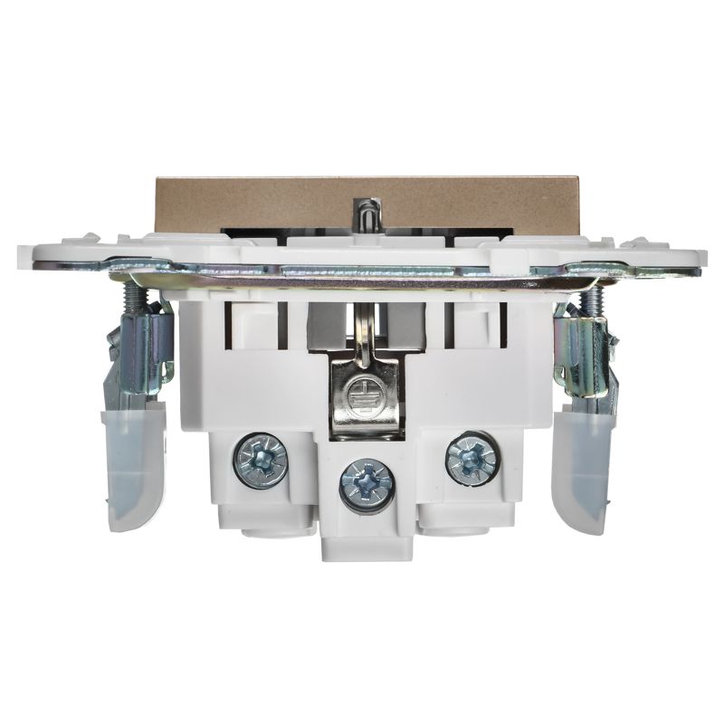 SKANDY Розетка с заземлением с защитными шторками 16А SK-R04Sa песочный IEK