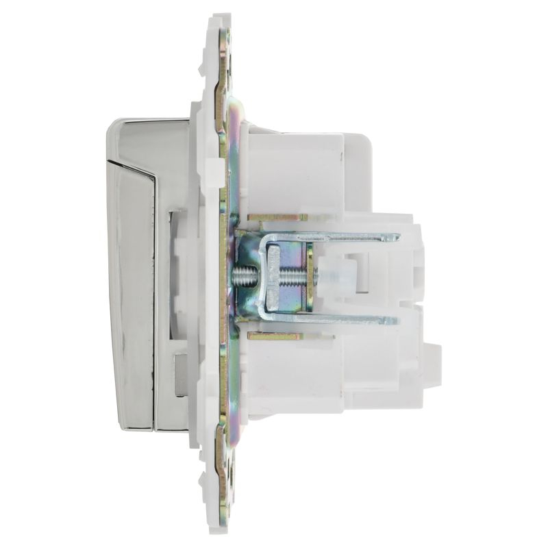 SKANDY Розетка 1-местная с заземлением с защитными шторками и крышкой 16А IP44 SK-R11N металл никель IEK