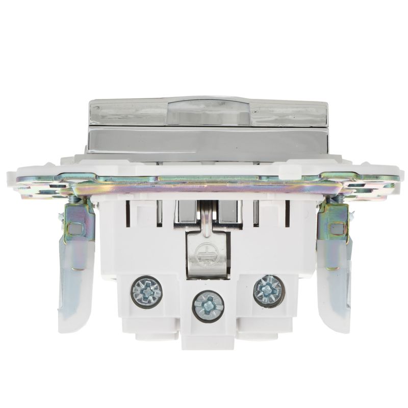 SKANDY Розетка 1-местная с заземлением с защитными шторками и крышкой 16А IP44 SK-R11N металл никель IEK